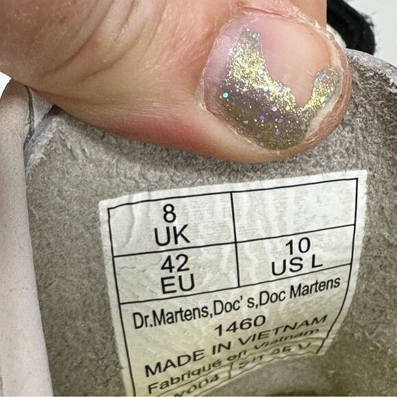 Dr. Martens 1460 Flat White Combat Boots - WHITE & BLACK - Picture 5 of 12